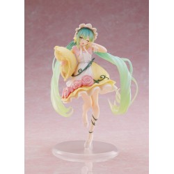 HATSUNE MIKU - Sleeping Beauty Wonderland Taito PVC Figure Reissue 18 cm