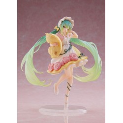 HATSUNE MIKU - Sleeping Beauty Wonderland Taito PVC Figure Reissue 18 cm
