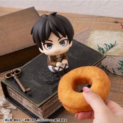 ATTACK ON TITAN - Eren Jaeger Look Up Megahouse PVC Figure 11 cm