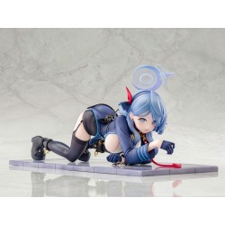 BLUE ARCHIVE - Ako Memorial Lobby Ver. 1/7 Ami Ami PVC Figure 23 cm