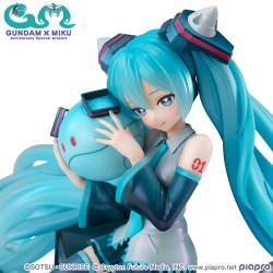 MOBILE SUIT GUNDAM X HATSUNE MIKU - Hatsune Miku x OO Gundam 45th Anniversary Lucrea Megahouse PVC Figure 17 cm