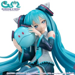 MOBILE SUIT GUNDAM X HATSUNE MIKU - Hatsune Miku x OO Gundam 45th Anniversary Lucrea Megahouse PVC Figure 17 cm