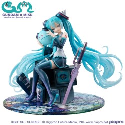 MOBILE SUIT GUNDAM X HATSUNE MIKU - Hatsune Miku x OO Gundam 45th Anniversary Lucrea Megahouse PVC Figure 17 cm