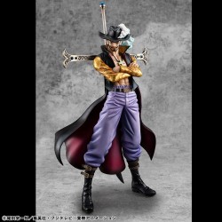 ONE PIECE - Hawk Eye Dracule Mihawk Ver. R P.O.P SA-MAXIMUM Megahouse PVC Figure 29 cm