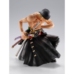 ONE PIECE - Roronoa Zoro The King of Hell S.H. Figuarts Action Figure 15 cm