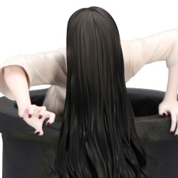 SADAKO - Sadako Noodle Stopper Furyu PVC Figure 9 cm