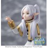 FRIEREN: BEYOND JOURNEY'S END - Frieren Poking Something Pm Perching Sega PVC Figure 10 cm