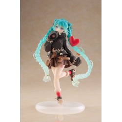 HATSUNE MIKU - Hatsune Fashion Outdoor Spring Ver. Taito PVC Figure 18 cm