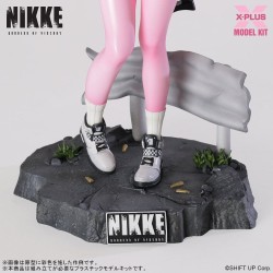 GODDESS OF VICTORY: NIKKE - Alice Plastic Model Kit 1/8 X-Plus Figure 24 cm